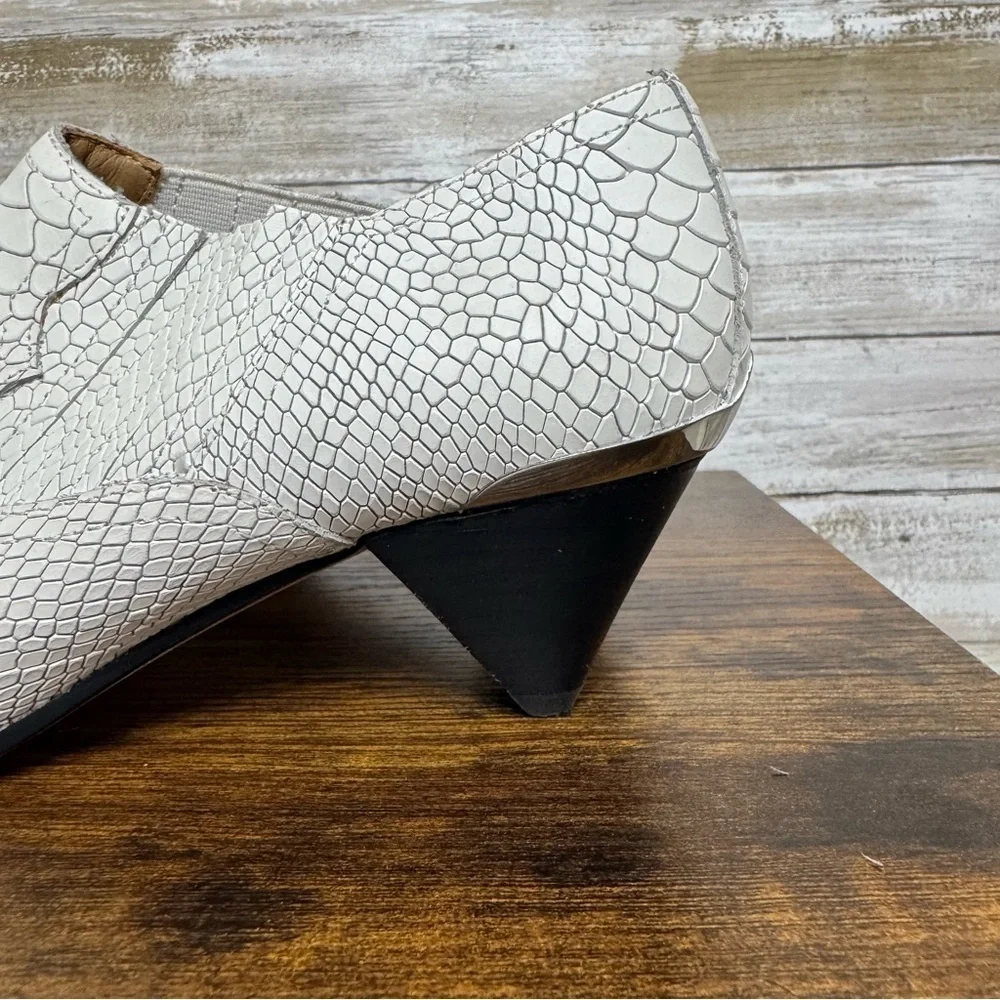 Joie Women's Baler Ankle Bootie Shoe Size 36 US 6